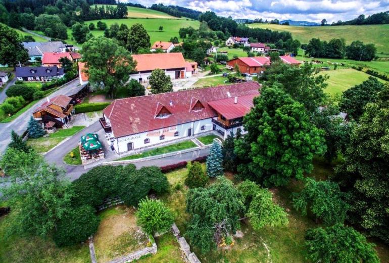 PRODEJ ZAVEDENÉHO HOTELU NA ŠUMAVĚ