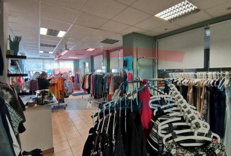 PRONÁJEM OBCHODNÍHO PROSTORU 62m2 V SUŠICI U NÁMĚSTÍ