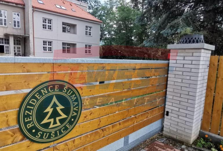 NOVĚ VZNIKAJÍCÍ PROSTOR PRO NEHTOVÉ STUDIO V SUŠICI
