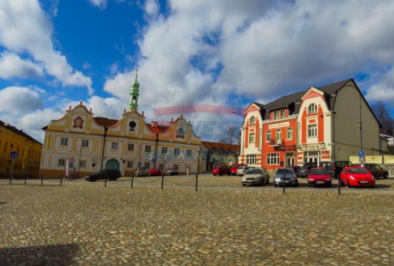 PRODEJ POZEMKU SE STAVEBNÍM POVOLENÍM V KAŠPERSKÝCH HORÁCH