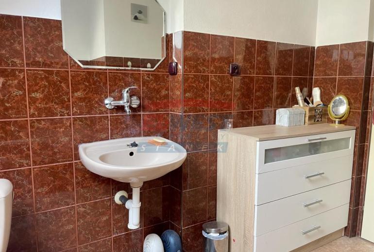 PRODEJ ŘADOVÉHO RODINNÉHO DOMU V SUŠICI S MALOU ZAHRÁDKOU
