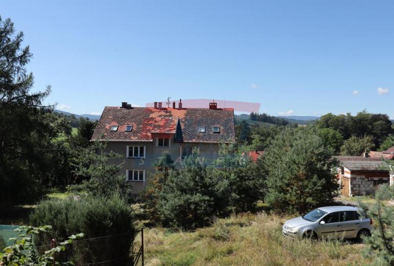 PRODEJ ZDĚNÉHO BYTU 3+1 S BALKONEM V MLÁZOVECH U SUŠICE
