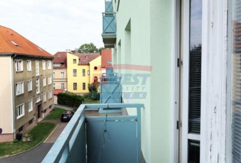 PRODEJ BYTU 2+1/2x BALKON V KLATOVECH, UL. TYRŠOVA