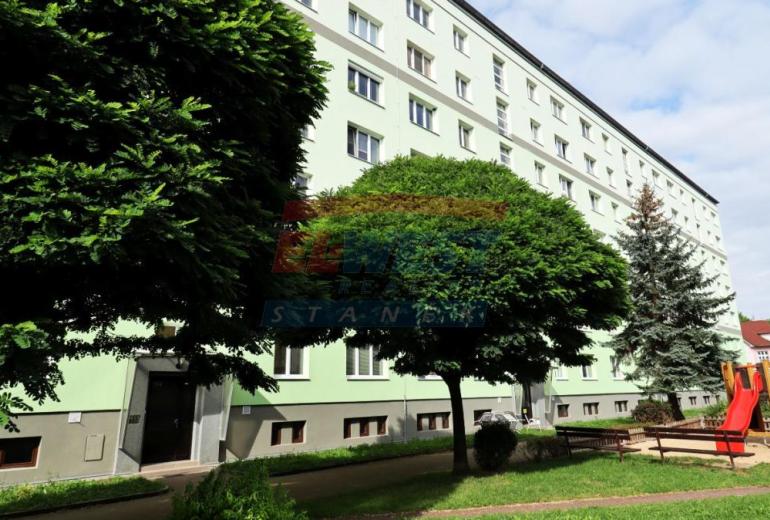 PRODEJ BYTU 2+1/2x BALKON V KLATOVECH, UL. TYRŠOVA