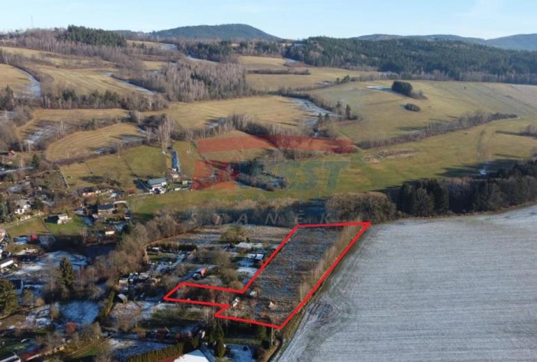 PRODEJ POZEMKU 588M2 URČENÝ K VÝSTAVBĚ SE ZAHRADOU/ POZEMKEM 5224M2 V DLOUHÉ VSI