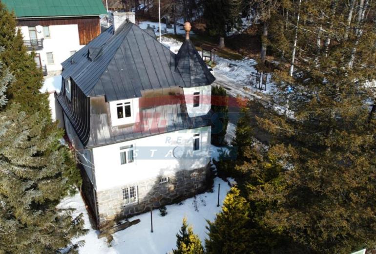 PRODEJ RODINNÉHO DOMU - VILY V ŽELEZNÉ RUDĚ, ŠUMAVA