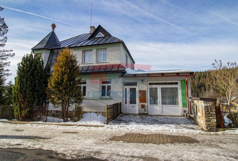 PRODEJ RODINNÉHO DOMU - VILY V ŽELEZNÉ RUDĚ, ŠUMAVA