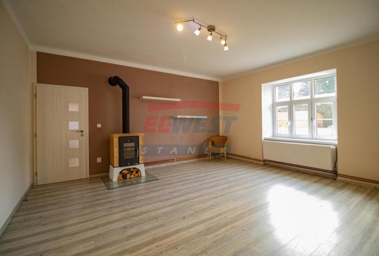 PRODEJ ZDĚNÉHO BYTU 2+1, 80 M2 V KAŠPERSKÝCH HORÁCH