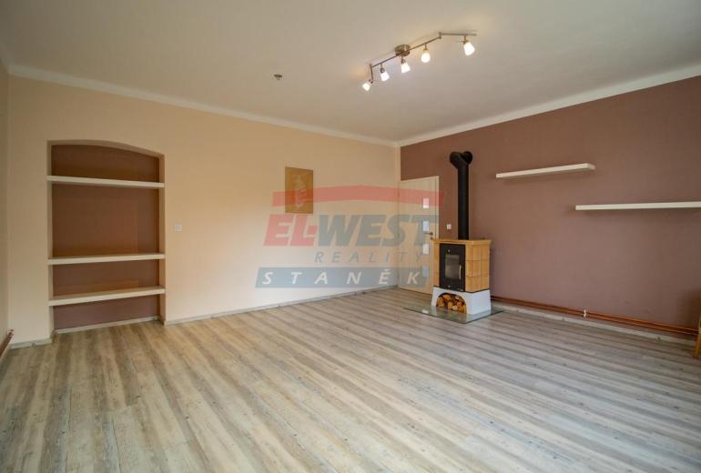 PRODEJ ZDĚNÉHO BYTU 2+1, 80 M2 V KAŠPERSKÝCH HORÁCH