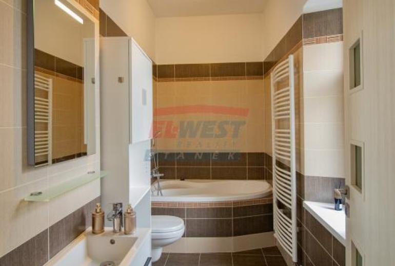 PRODEJ ZDĚNÉHO BYTU 2+1, 80 M2 V KAŠPERSKÝCH HORÁCH