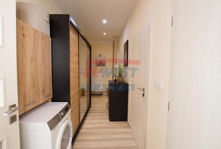 PRODEJ ZDĚNÉHO BYTU 2+1, 80 M2 V KAŠPERSKÝCH HORÁCH