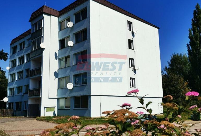 PRONÁJEM BYTU 1+1 V SUŠICI, UL. HRÁDECKÁ