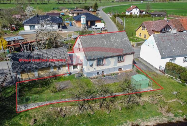 RODINNÝ DŮM - CHALUPA U ŘEKY OTAVY, ČEPICE U SUŠICE