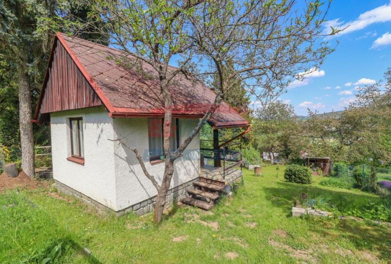 Prodej zahrady s chatkou v Sušici