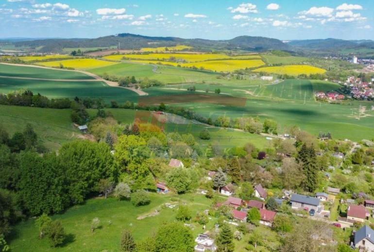 Prodej zahrady s chatkou v Sušici