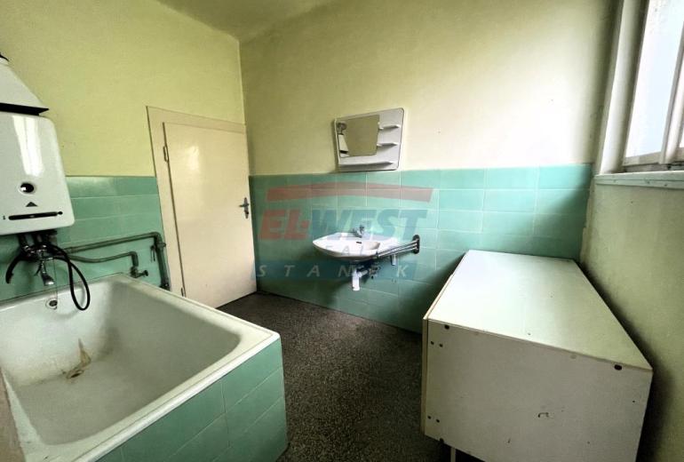 Prodej rodinné vily se zahradou a garáží v Klatovech