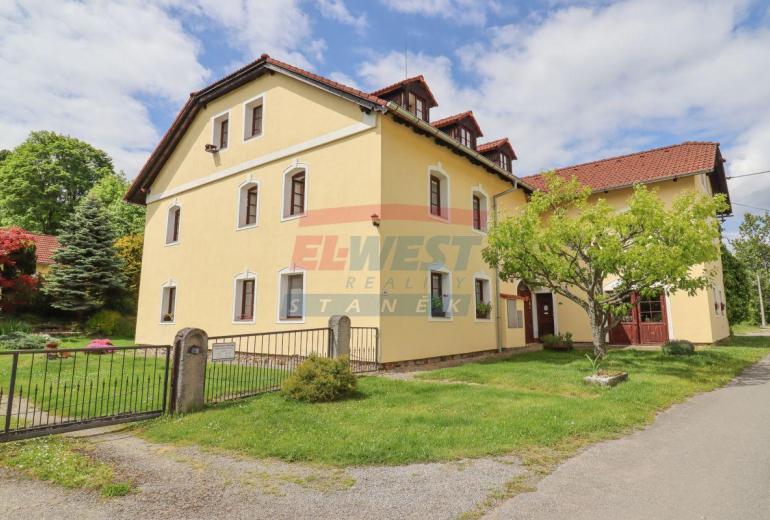 Prodej šumavského rodinného penzionu na Červené u Kašperských Hor