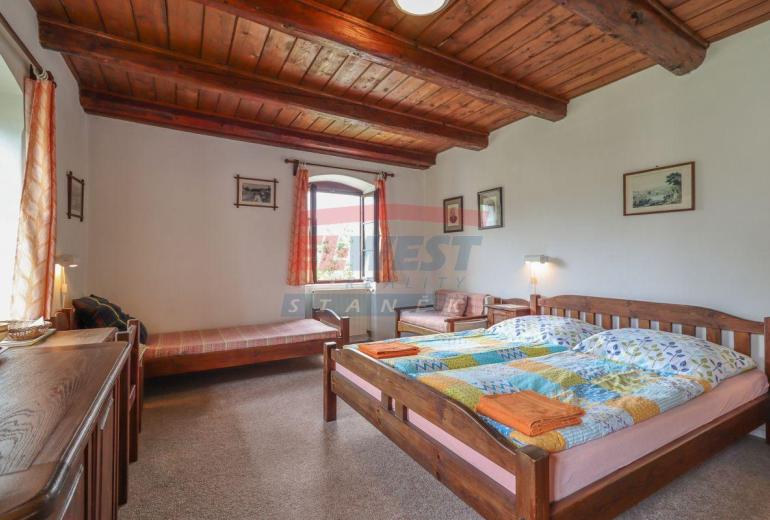 Prodej šumavského domu - rodinného penzionu na Červené, Šumava