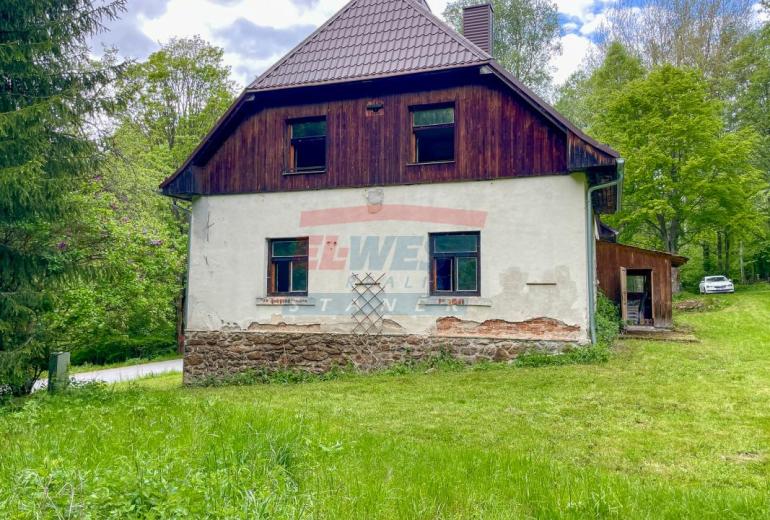 Prodej rekreačního domu na šumavské samotě u Horní Vltavice