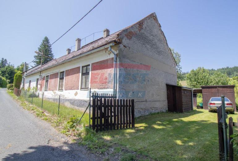 Prodej šumavské chalupy - domu v Prosředním Krušci