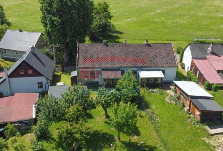 Prodej šumavské chalupy - domu v Prosředním Krušci