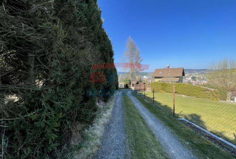 Prodej pozemku 634 m2 k výstavbě chaty v Sušici