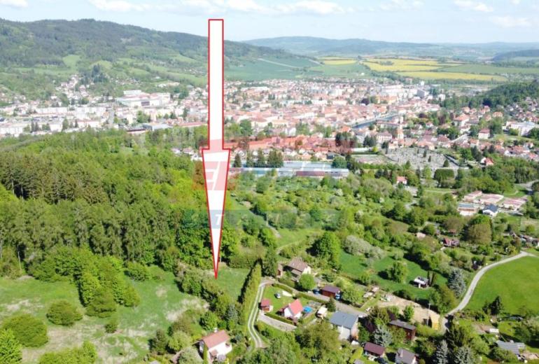 Prodej pozemku 650 m2 k výstavbě chaty v Sušici