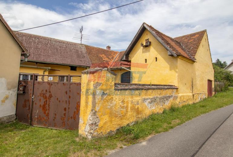 Prodej rodinného domu 3+1 s garáží a stodolou v Malém Boru u Horažďovic