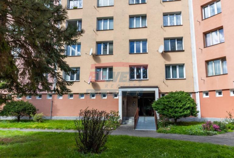 Prodej zrekonstruovaného bytu s bezbariérovým vstupem 3+1 v Sušici