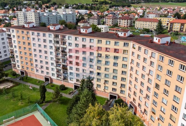 Prodej zrekonstruovaného bytu s bezbariérovým vstupem 3+1 v Sušici