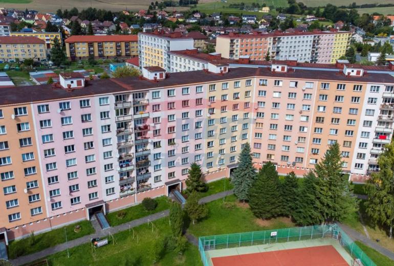 Prodej zrekonstruovaného bytu s bezbariérovým vstupem 3+1 v Sušici