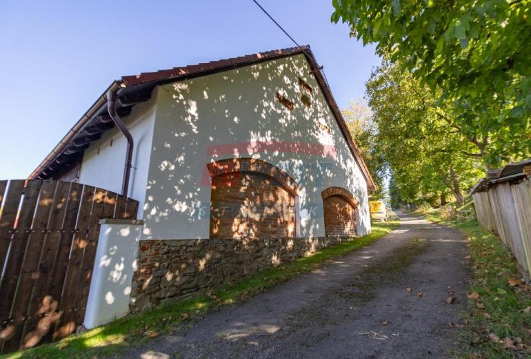 Prodej domu s pecí – usedlosti v Těšetinách u Klatov
