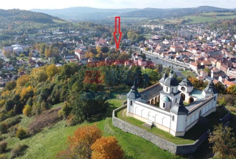 Pronájem samostatného bytu 1+kk ve zděném domě v centru Sušice