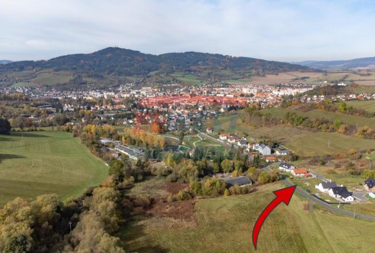 Prodej pozemku určeného k výstavbě rodinného domu v Sušici