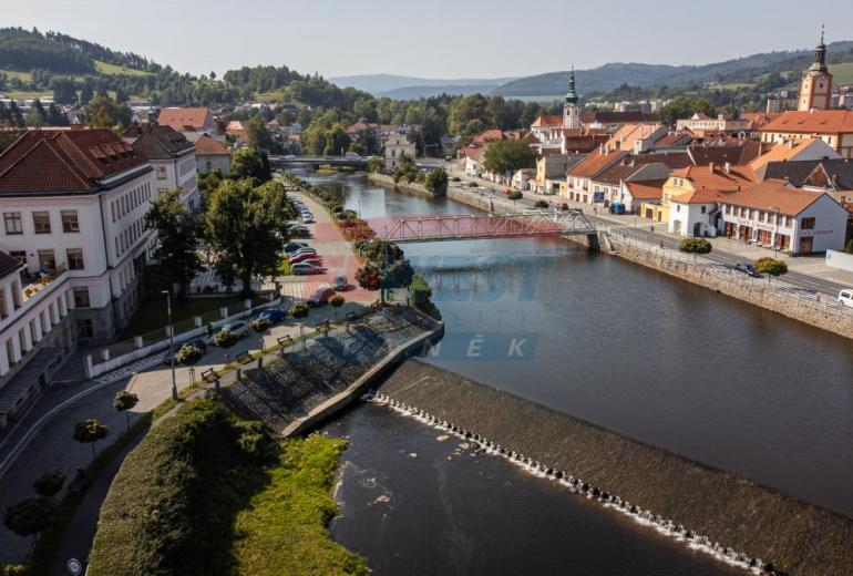 Prodej pozemku určeného k výstavbě rodinného domu v Sušici