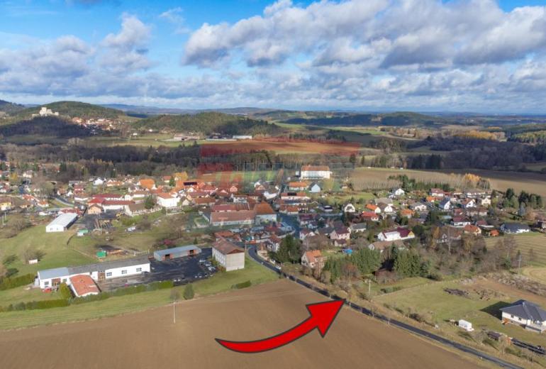 Prodej stavebního pozemku pro 2 domy 2306 m2 v Žichovicích