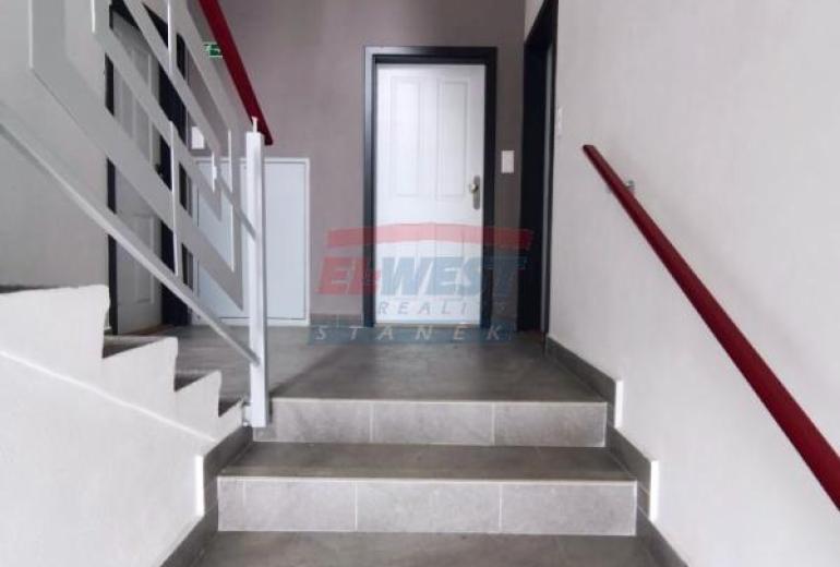 Pronájem nadstandardního bytu garsonky v areálu Rezidence Šumava v Sušici