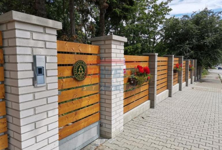 Pronájem nadstandardního bytu garsonky v areálu Rezidence Šumava v Sušici