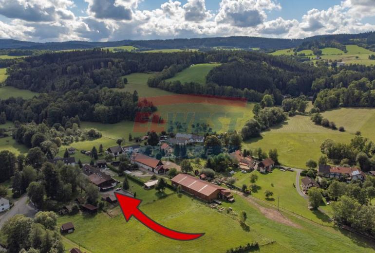 Prodej klimatizovaného apartmánu 2+kk s balkonem v Rezidenci Jiřičné u Petrovic, Šumava