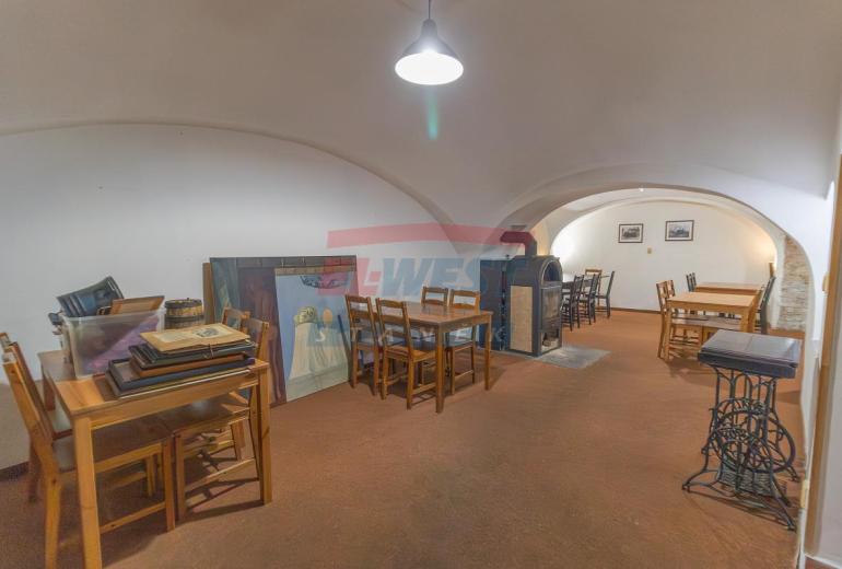 Pronájem restaurace – kavárny, baru v centru města Sušice