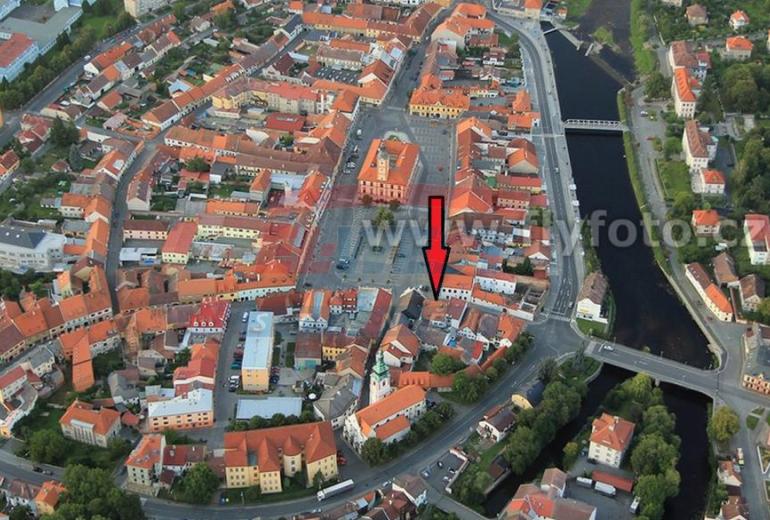 Pronájem restaurace – kavárny, baru v centru města Sušice