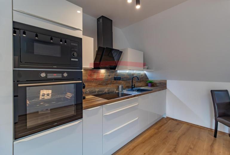 Prodej klimatizovaného apartmánu č.2  2+kk v Rezidenci Jiřičné u Sušice, Šumava