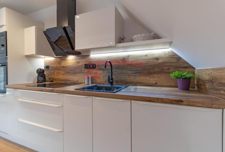 Prodej klimatizovaného apartmánu č.2  2+kk v Rezidenci Jiřičné u Sušice, Šumava