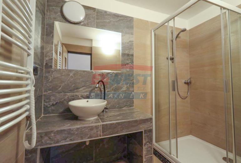 Pronájem bytu 2+kk v centru Sušice