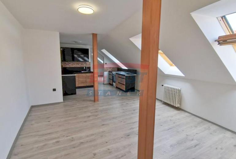 Pronájem bytu 2+kk v centru Sušice