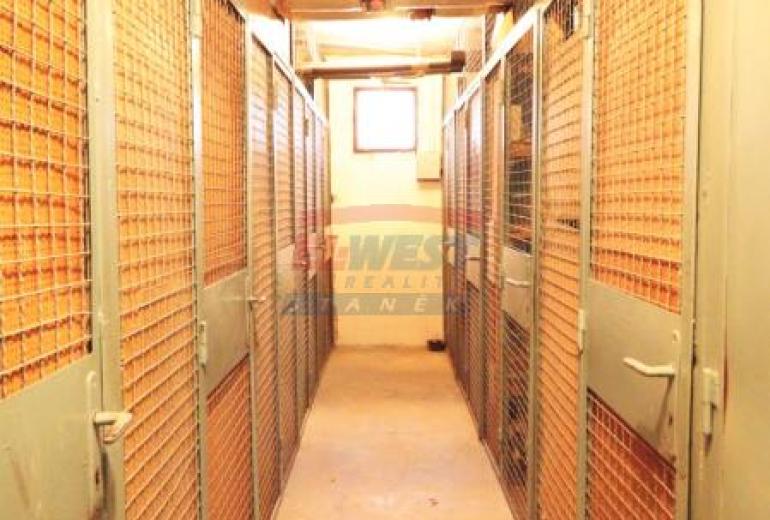 Pronájem bytu po rekonstrukci 3+1 se zasklenoulodžií v Sušici