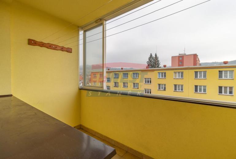 Pronájem zrekonstruovaného bytu 3+1/L v Sušici, ul. Tichá