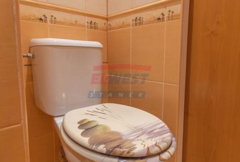 Pronájem zrekonstruovaného bytu 3+1/L v Sušici, ul. Tichá