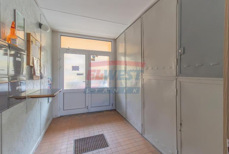 Pronájem zrekonstruovaného bytu 3+1/L v Sušici, ul. Tichá