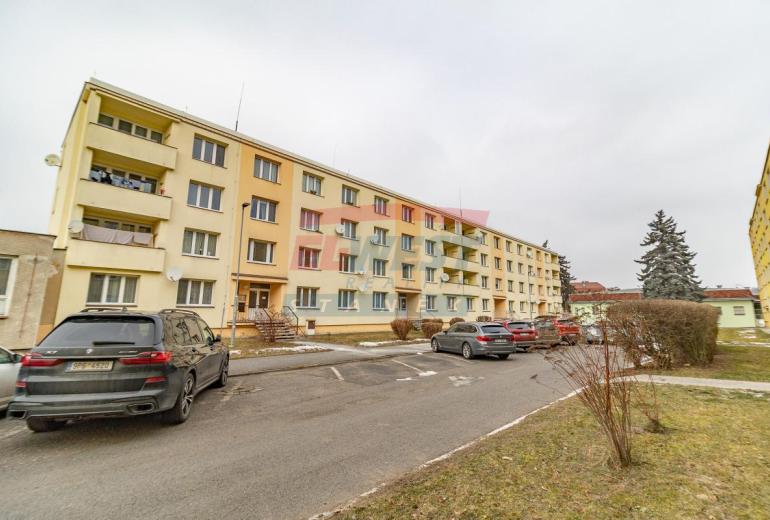 Pronájem zrekonstruovaného bytu 3+1/L v Sušici, ul. Tichá